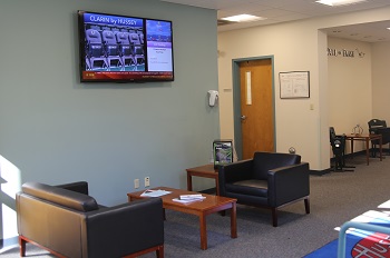 Xhibit 4K Digital signage system with free web-based signage software